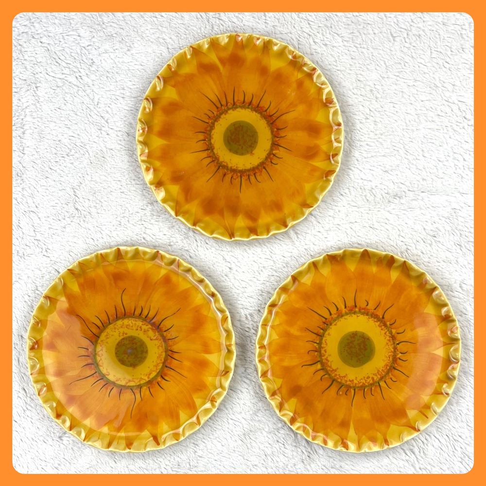 Sur‎ La Table Set of 3 Sunflower Plates Yellow Made in Italy Ceramic